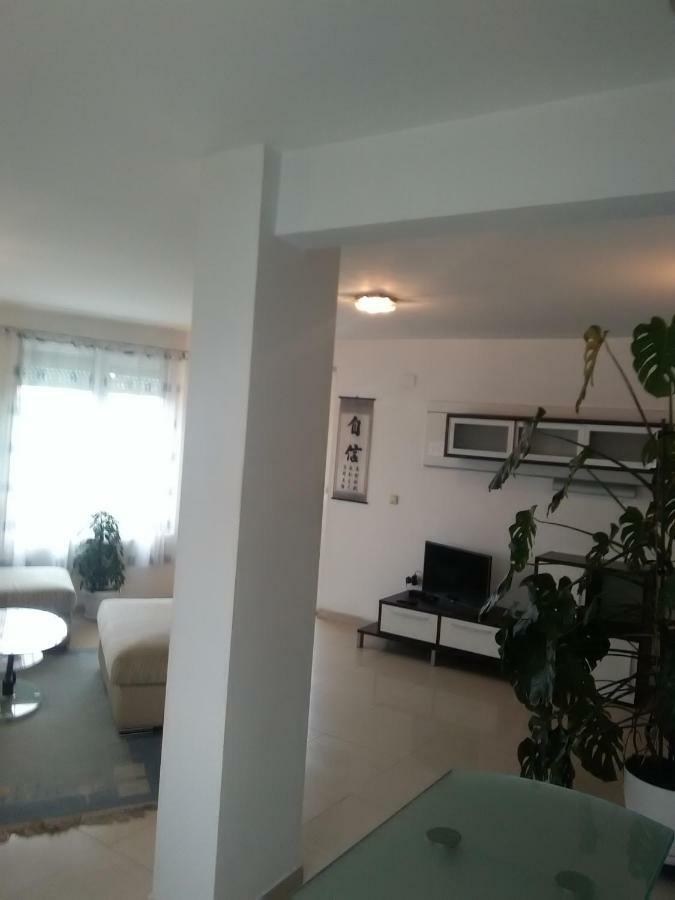2 Rooms Apartment Plovdiv Kichuk Paris Екстер'єр фото